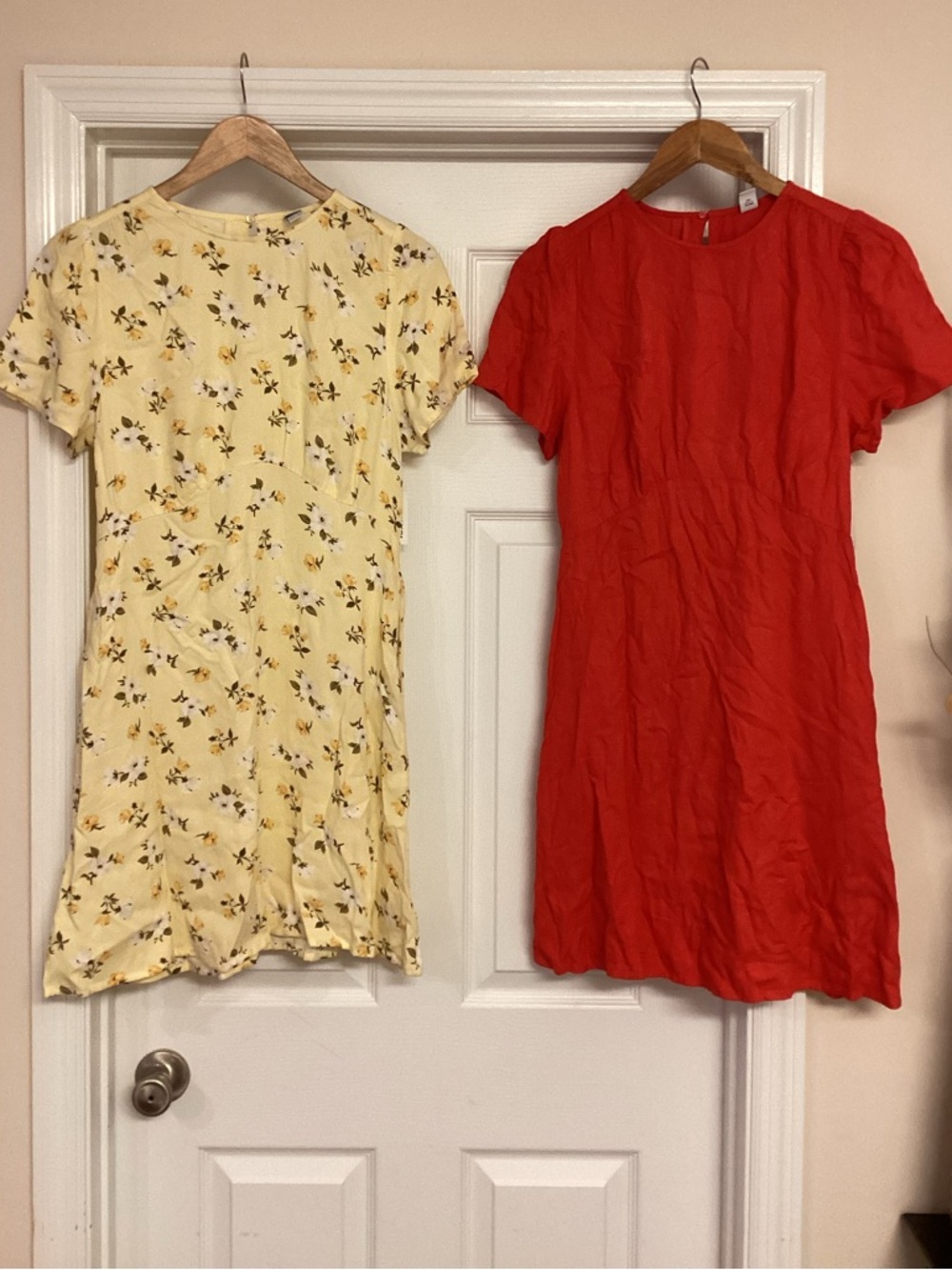 Old Navy Crepe Mini Dress Bundle - Size Medium